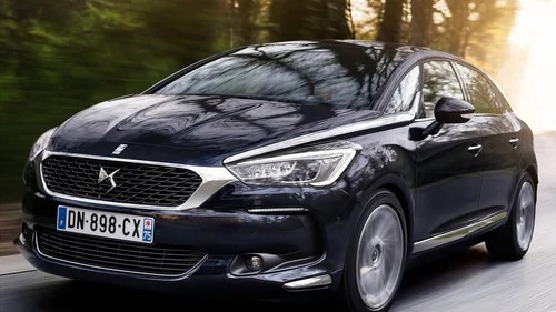 coches ds DS5 sedán (2015)